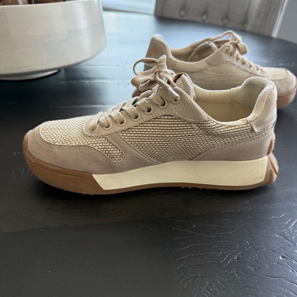 Sam Edelman Layla sneaker - Picture 4 of 7